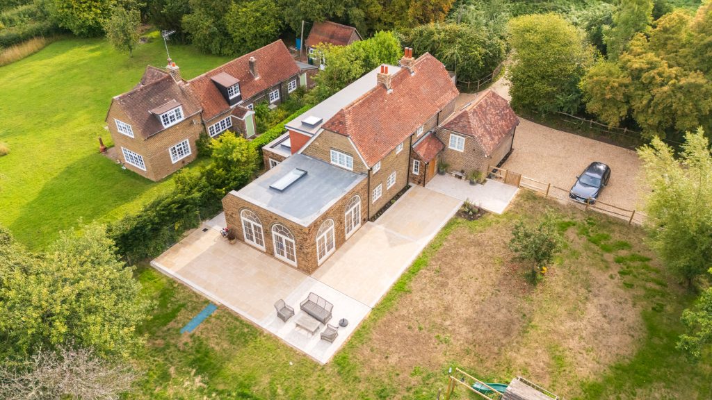 Woodbarton, Ditchling: extension with full refurbishment.