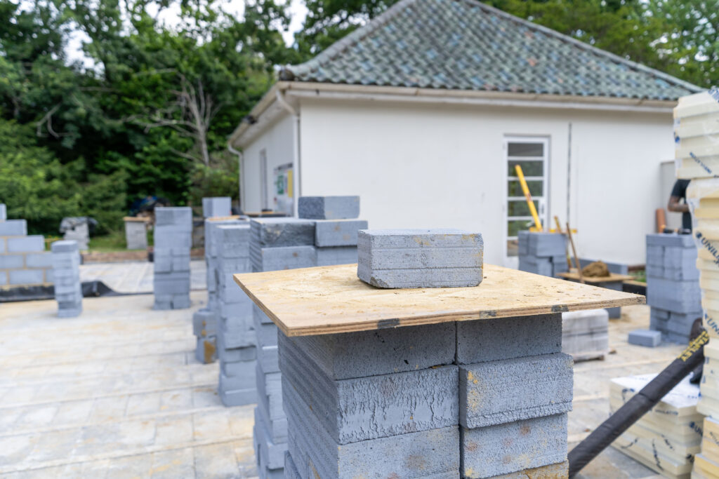 High Beech, Lindfield: self-contained new-build complex with wet room, brick & block structure, pitched & flat roof, full first & second-fix, underfloor heating and bespoke joinery.
